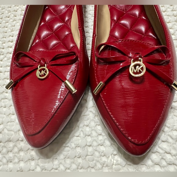 Michael Kors flats - Picture 1 of 13
